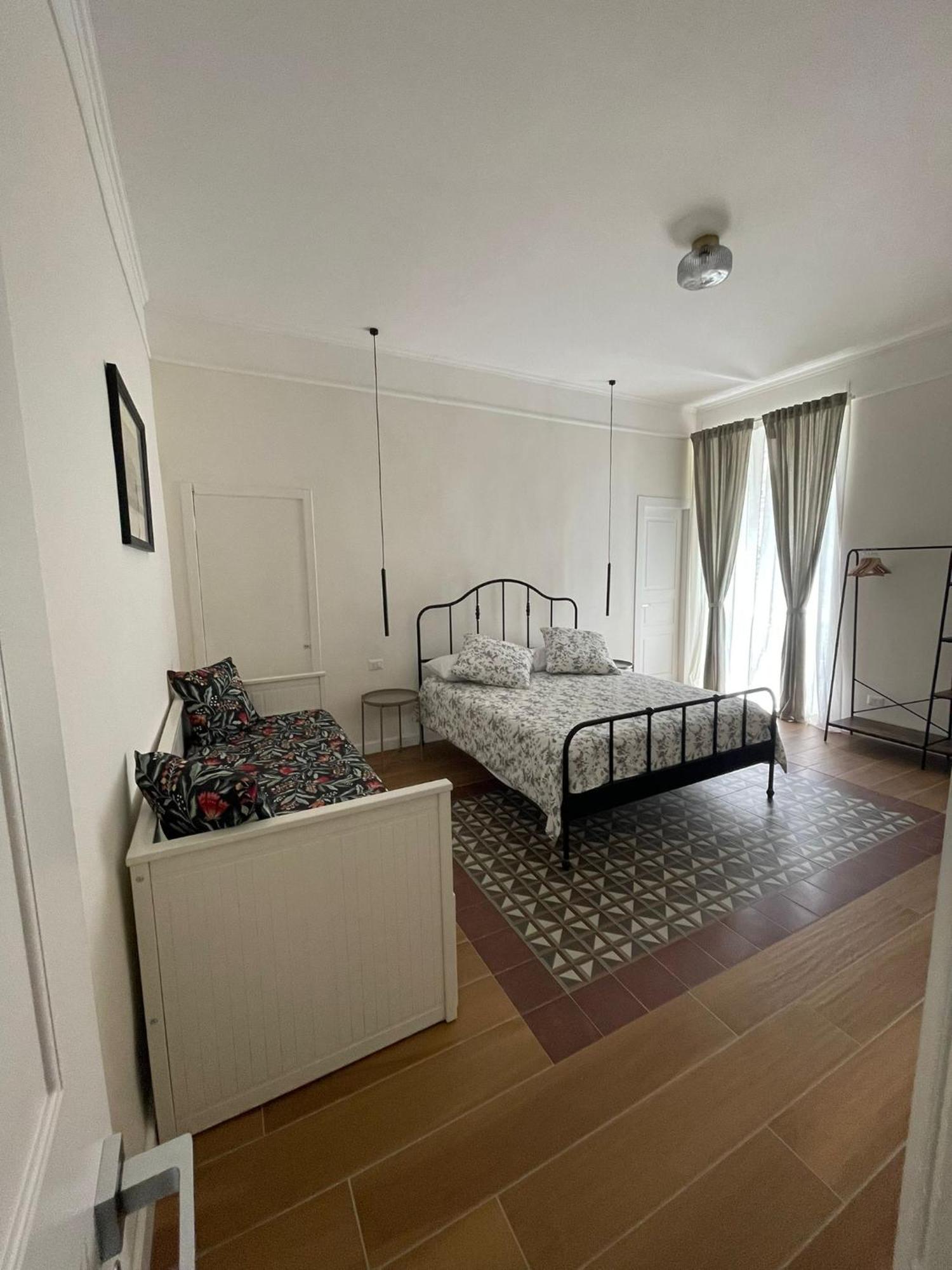 Casa Duchesca Bed & Breakfast Napoli Ngoại thất bức ảnh